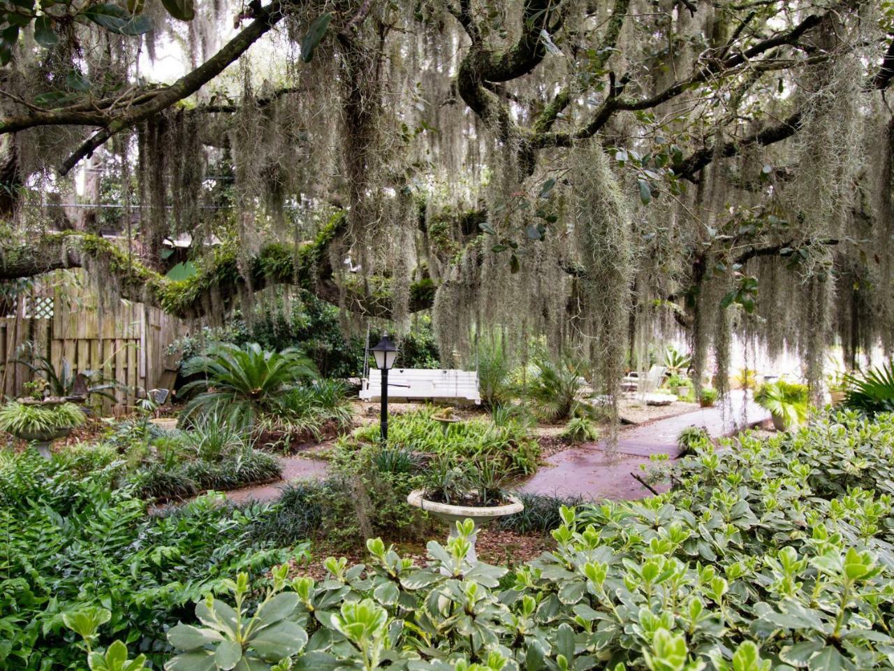 Tybee Island Inn Bed & Breakfast Room photo
